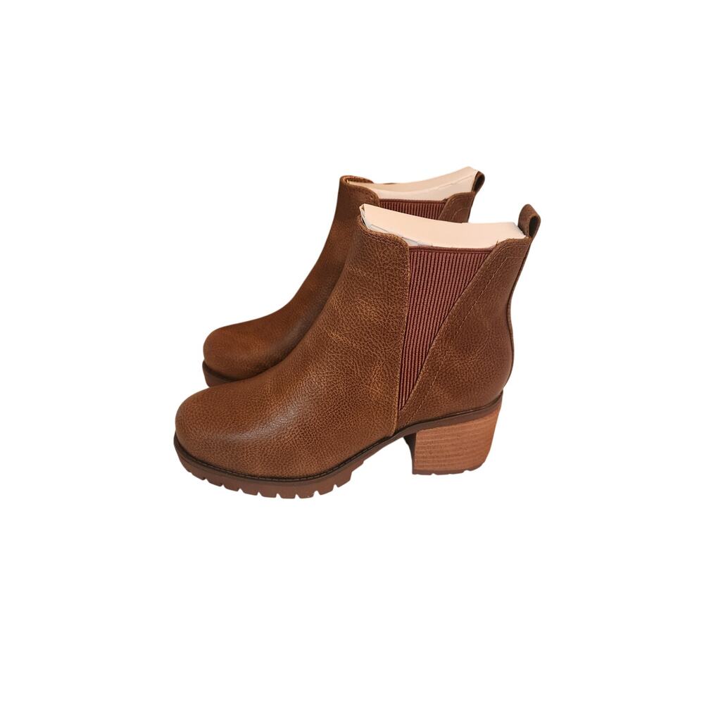 NIB Mia Panola Boot Chunky Heel Light Sand 8M